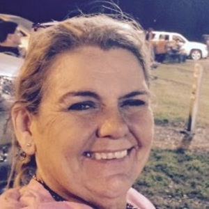 Meet your Posher, Cecilia